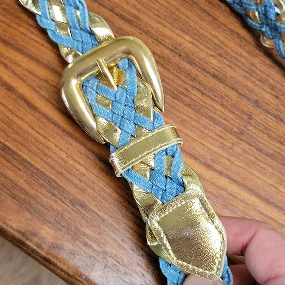 Large Belt - Picture 2 of 7